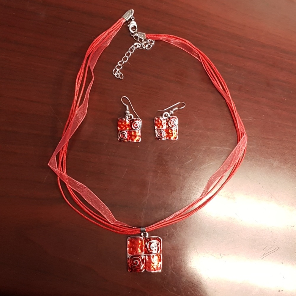 💕2 FOR $10💕 Red Necklace and Earring Set